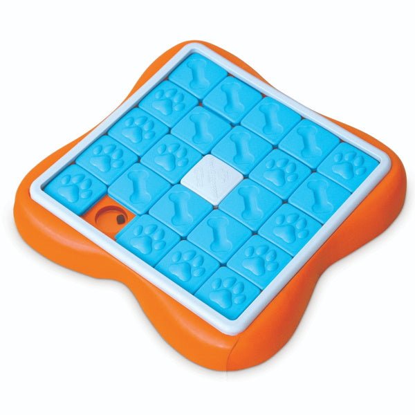Nina Ottosson - Challenge Slider - Puzzles from Nina Ottosson at DoggyTopia